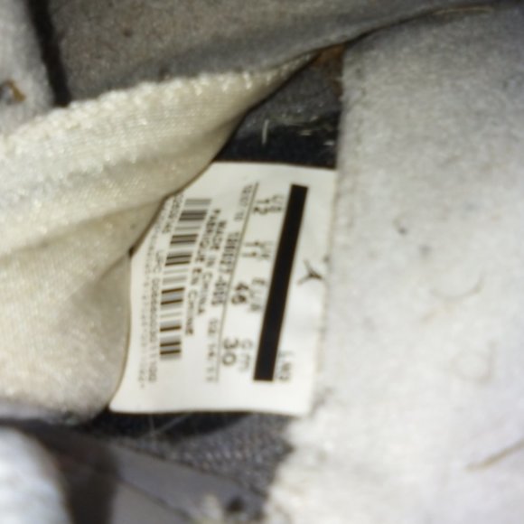 Size 12 -Nike Air  Jordan 5 Retro Wolf Grey 2011 main image 16